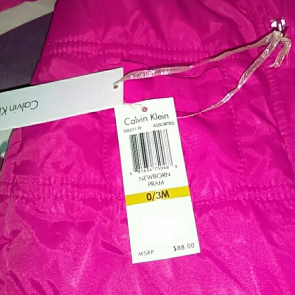 Calvin Klein Snowsuit - Picture 3 of 5